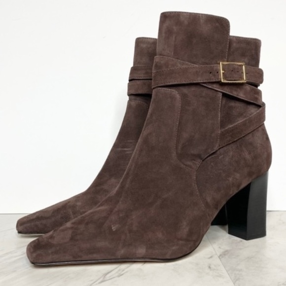 New! Good American The Bombshell Bootie - Picture 1 of 13